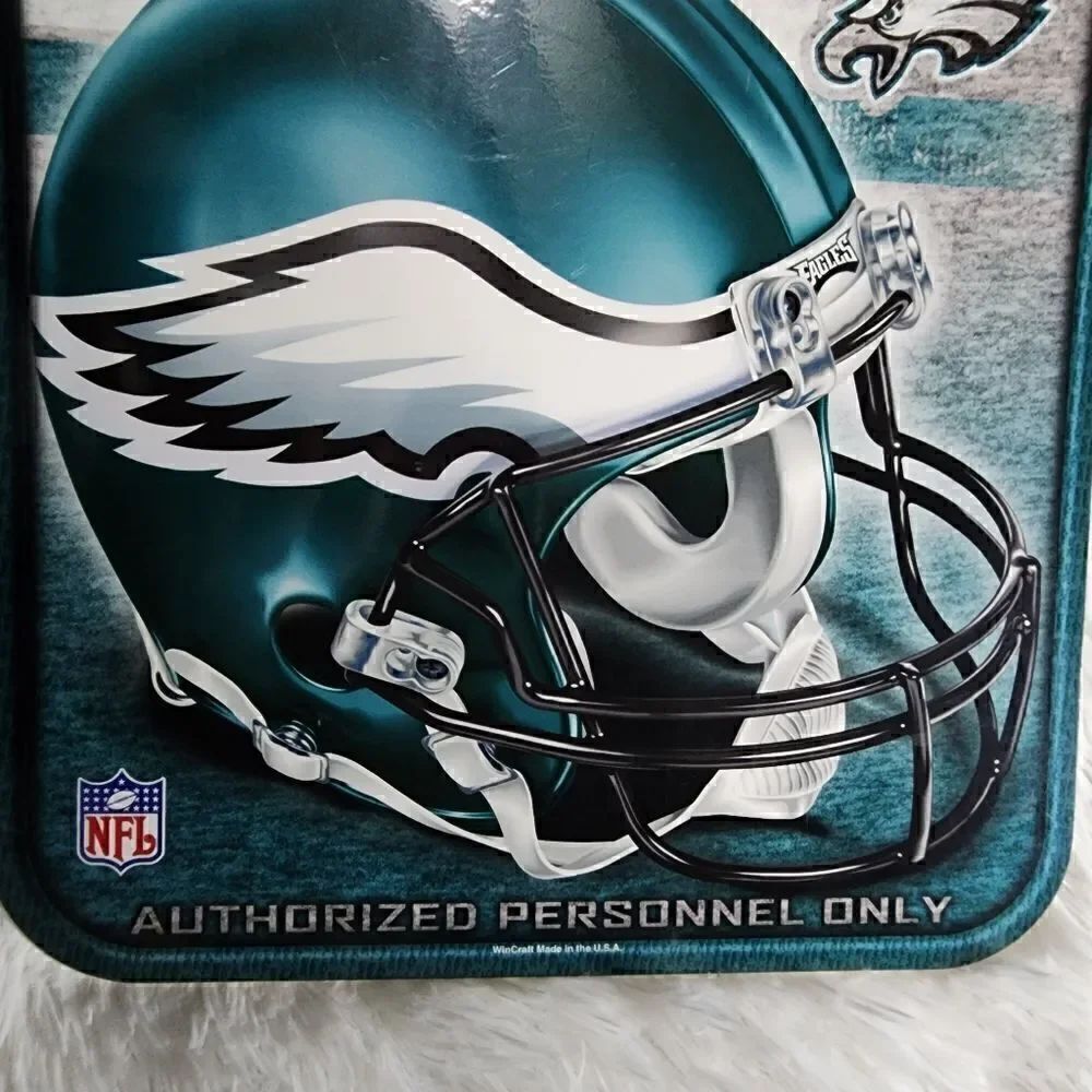 Philadelphia Eagles Helmet Locker Room Sign🦅 - Picture 6 of 6